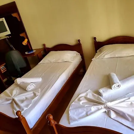 Lovely Apartment, Free Parking And Great Location Apartamento Gjirokastër